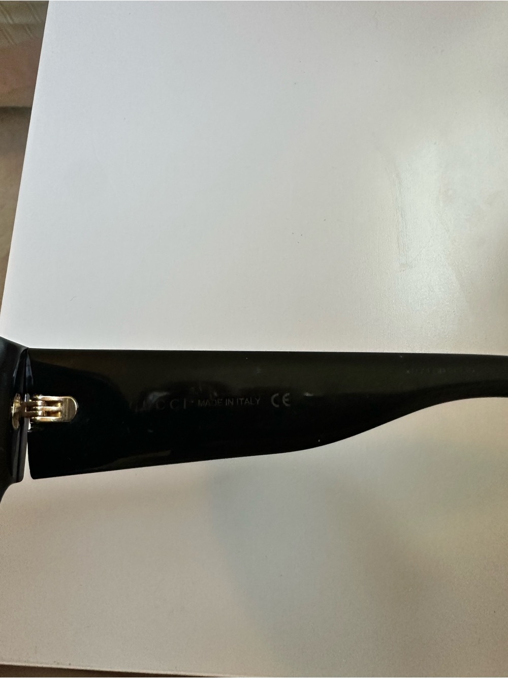 Gucci sunglasses - Picture 3 of 5